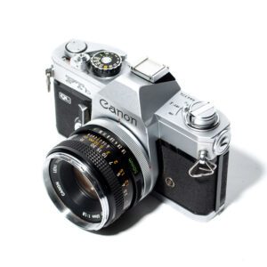 Canon FTb-QL | 50mm f/1.8