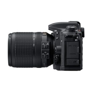 Nikon-d7500-dslr-18-140mm lato